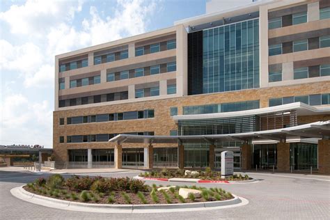 Baylor scott and white lakeway - Founded in 1987, Baylor Scott & White – Lake Pointe has developed into a 148-bed acute care hospital in Rowlett located near you at 6800 Scenic Drive. With more than 500 physicians on staff, we offer a wide range of medical specialties and services, including a Fast-Track Emergency Department, intensive care unit, women’s services, Level ...